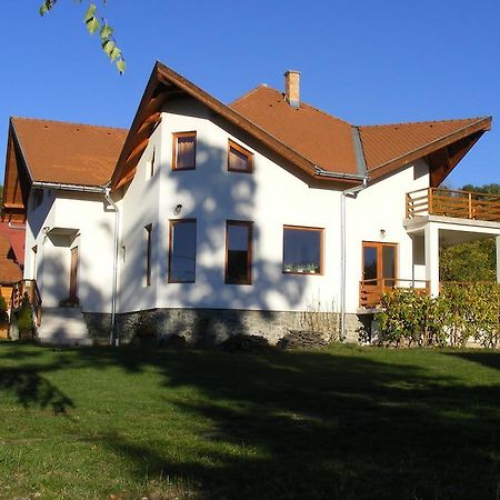 Casa Lacul Mierlei Hotel Sovata Eksteriør billede